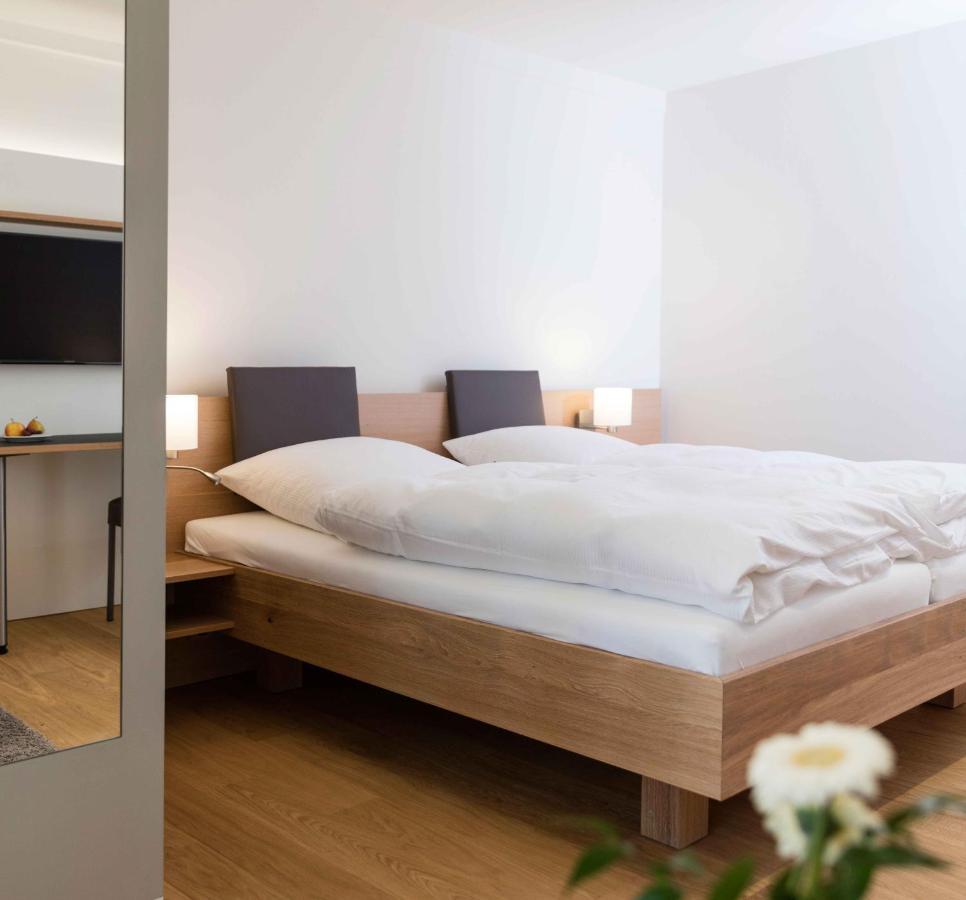 Gutshof Andres Hotel Kirchlauter Buitenkant foto